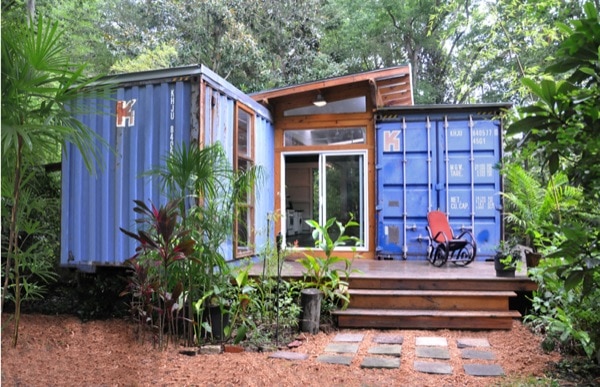 https://elemental.green/wp-content/uploads/2016/05/two-container-house-exterior.jpg