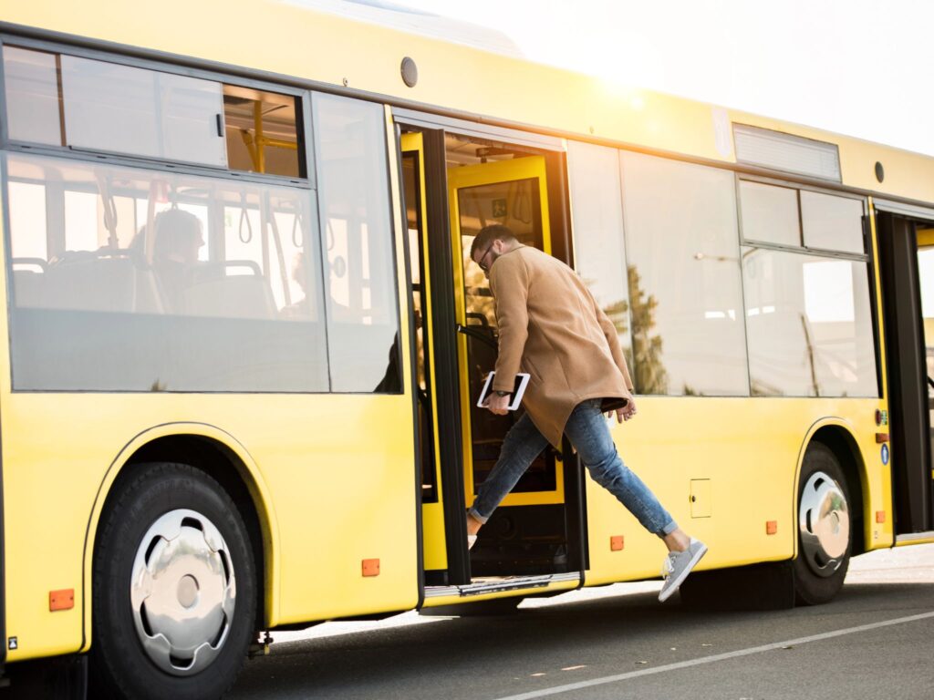 Bus Rider | Elemental Green